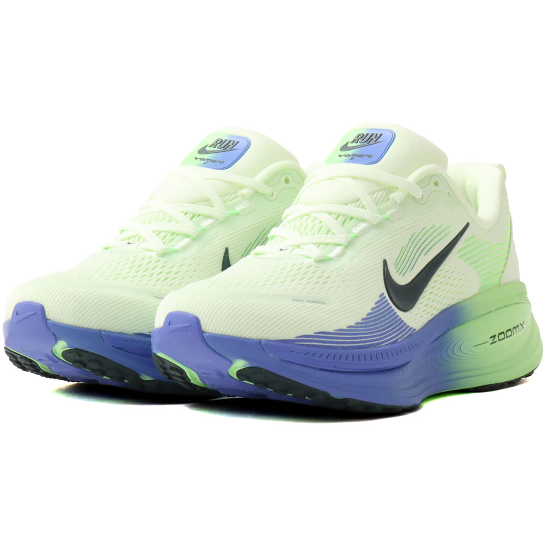 ナイキ ボメロ 18 NIKE VOMERO 18 ホワイト/ボルトティント/サファイア/ブラックスプルース HM6803-111|シューズナッツ
