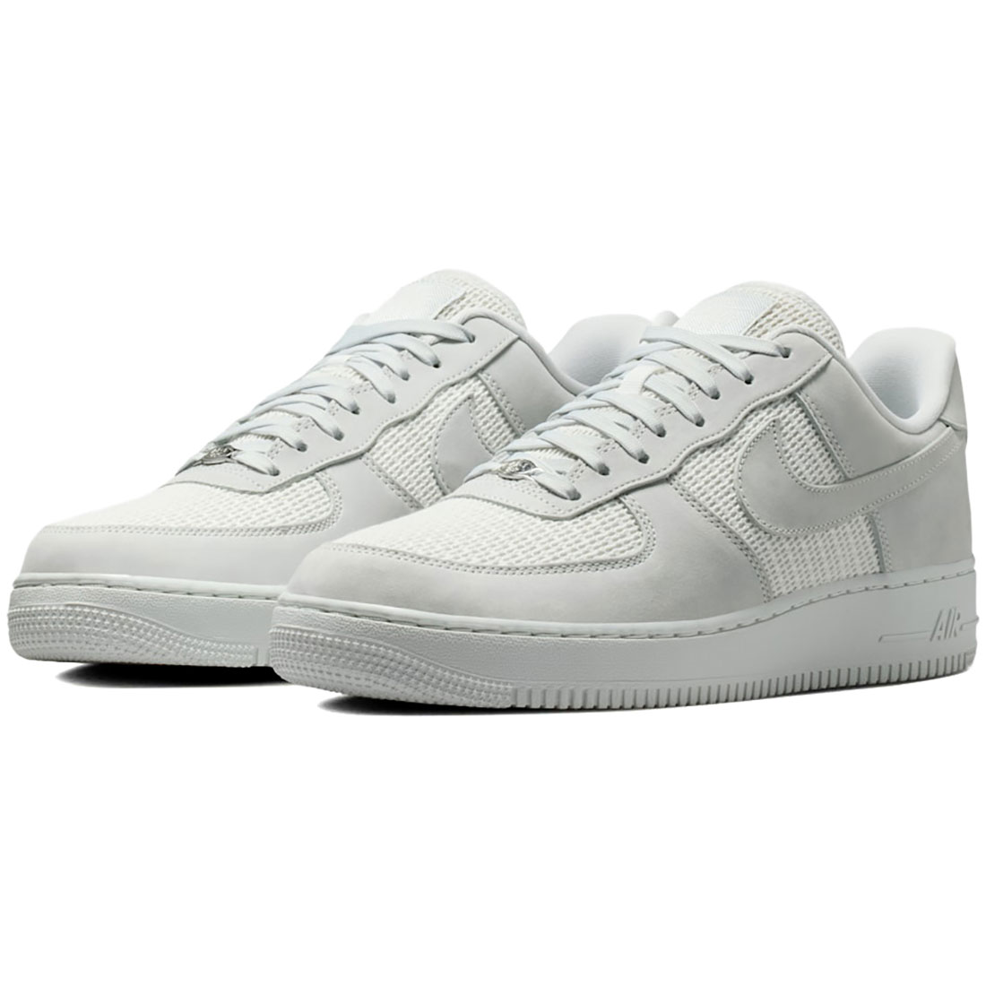 ナイキ ナイキ エア フォース 1 '07 LV8 NIKE NIKE AIR FORCE 1 '07 LV8 オフホワイト/サミットホワイト II9807-100