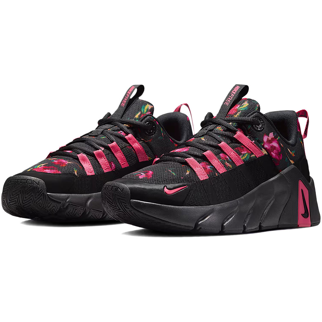 ナイキ フリー メトコン 7 SE NIKE W FREE METCON 7 SE ブラック/シーコーラル IR0153-001｜シューズナッツ