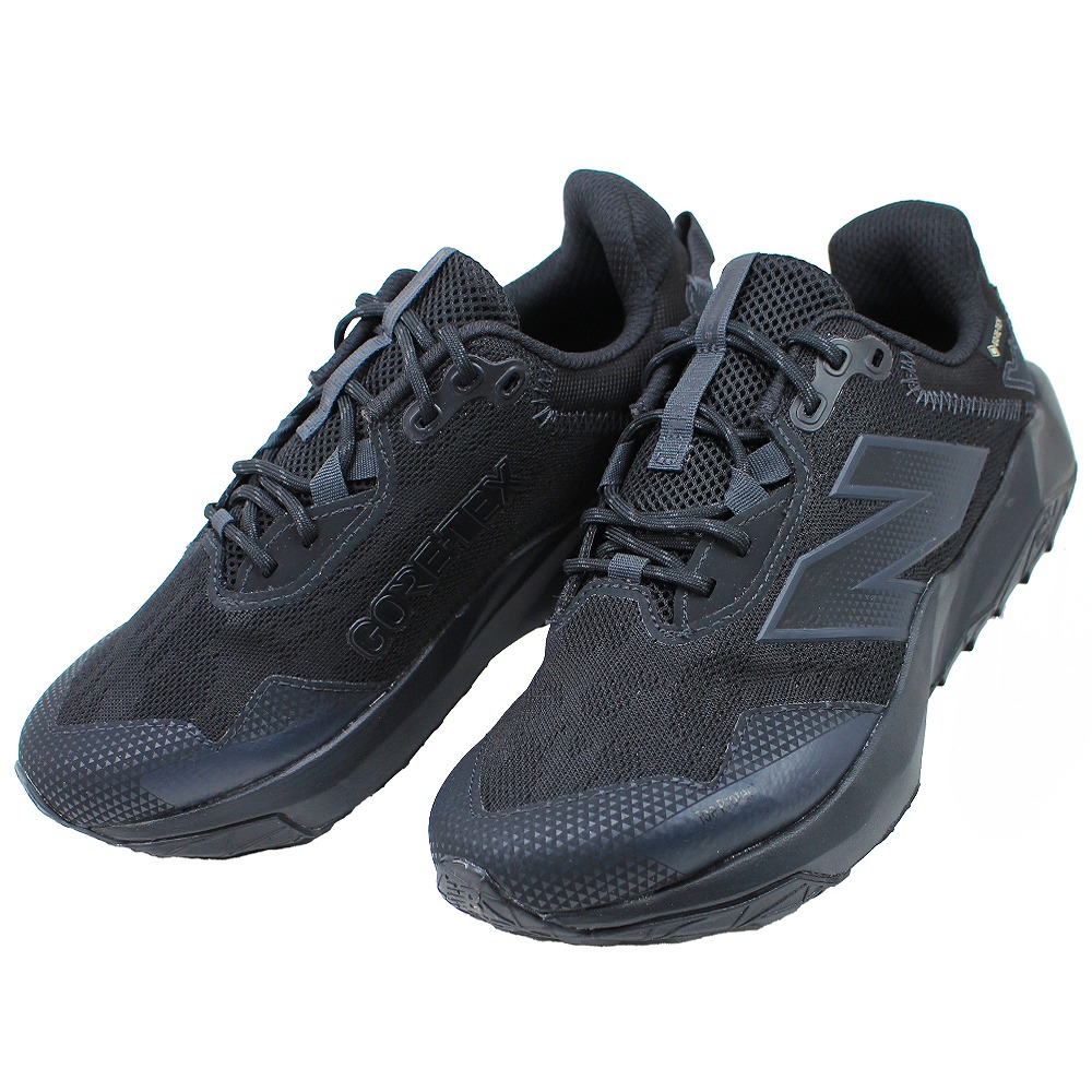 ニュー平衡にする スニーカー メンズ 黒いこと 幅ひろい4E MTNTRGB6 運動すること靴 New Balance はずむ履き気味合い 駈けっくら 小股走り シューズ 心地よい 【メンズ】