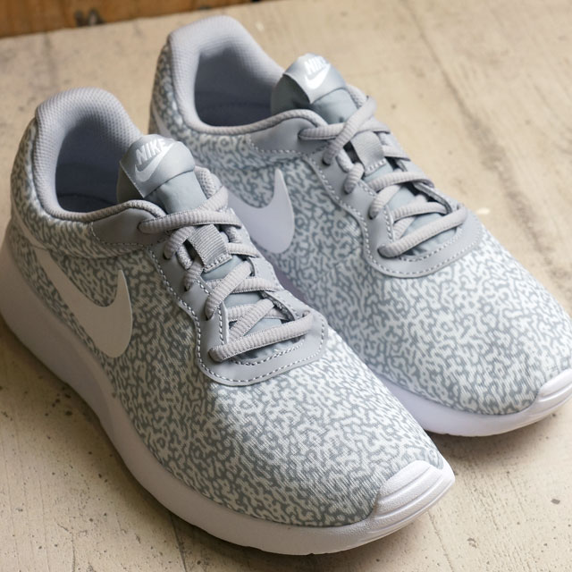 nike tanjun wolf grey womens nike tanjun wolf grey womens