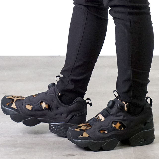 全国宅配無料 美品▲Reebok//インスタポンプフューリーアニマル▲23.5cm▲レオパード - スニーカー