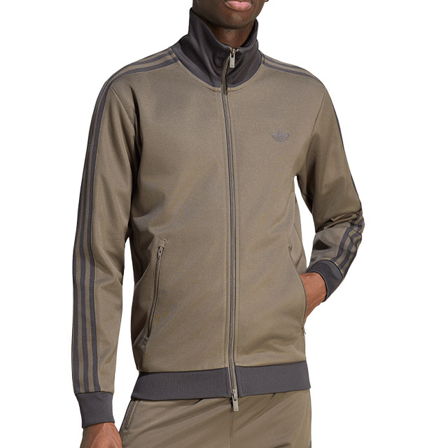 adidas Originals アディダス オリジナルス メンズ クラシック トラックトップ [VD591/KT5043 FW26] CLASSIC TRACK TOP ユニセックス トラックジャケット カジュアル ストリート 定番 ブランチ 正規取扱店｜Shoetime アウトフィットストア