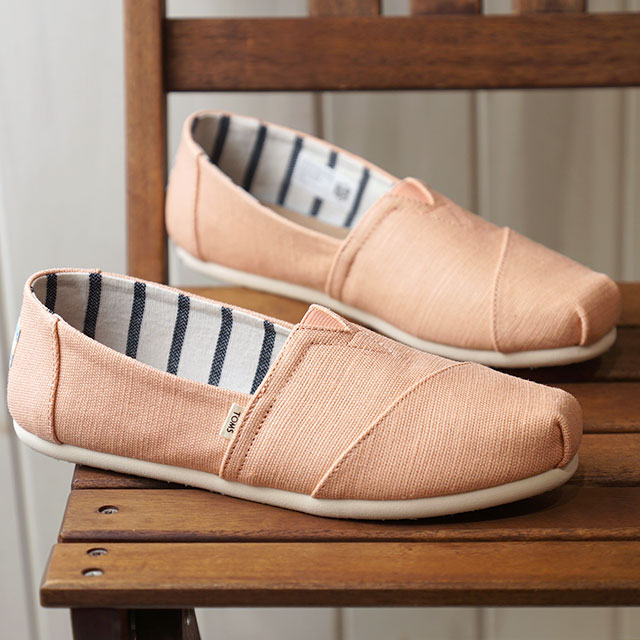 toms coral pink