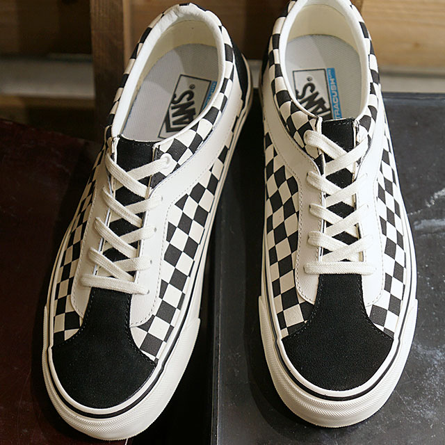 mens checkered vans