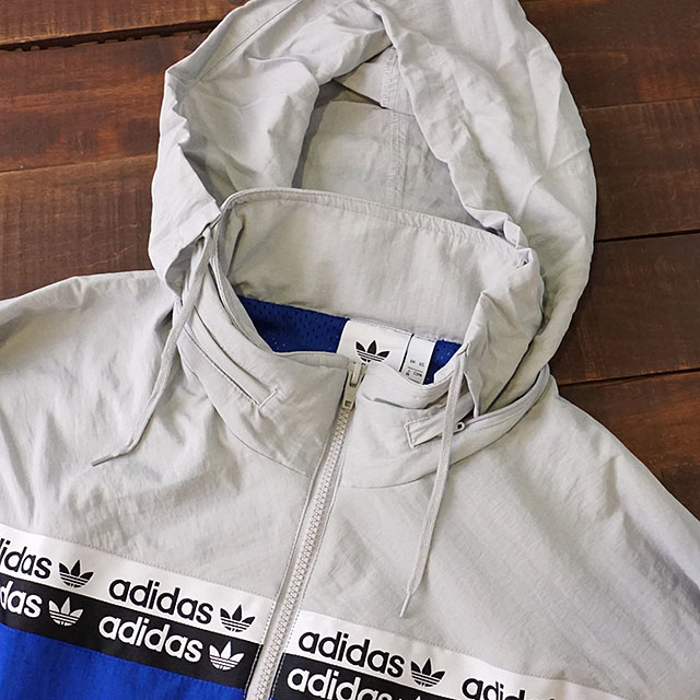 Adidas originals adidas Originals men vocal wind truck top VOCAL WIND TRACK TOP nylon jacket windbreaker blue system (GJF15EK4338 FW19) Adidas originals adidas Originals men vocal wind truck top VOCAL WIND TRACK TOP nylon jacket windbreaker blue system (GJF15EK4338 FW19)