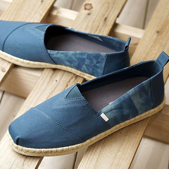 楽天市場 トムス Toms メンズ アルパルガータ ロープ M Alpargata Rope エスパドリーユ トムズシューズ 靴 Majolica Blue Canvas Tie Dye Ripstop ネイビー系 Ss Shoetime