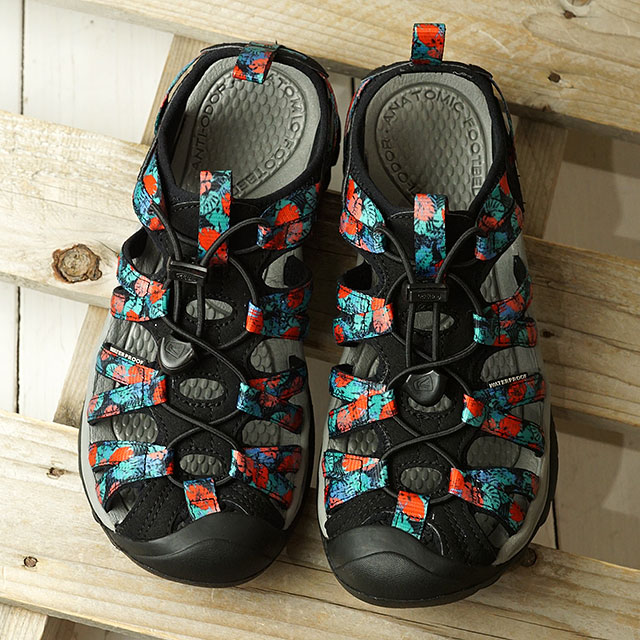 keen whisper black