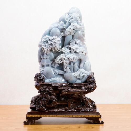 コレクション品❣️新入荷❣️天然A貨翡翠　原石刻み精巧なエゾシカ　鑑定書付き 楽天市場】国産 『 糸魚川 本翡翠 原石 』 鑑別書付 新潟県 小滝川 国