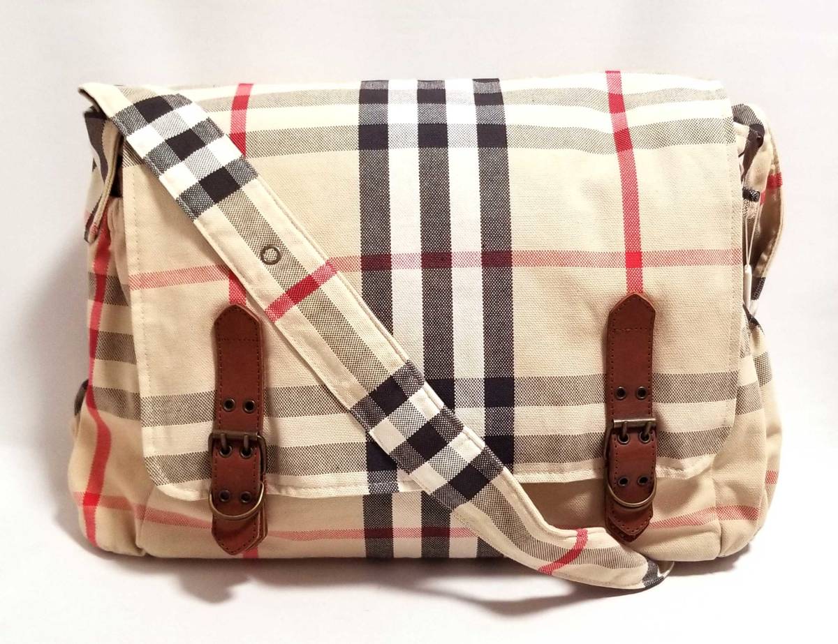 Burberry バーバリーマザーズバッグ　おむつ替えシート付き BURBERRY バーバリー マザーズバッグ