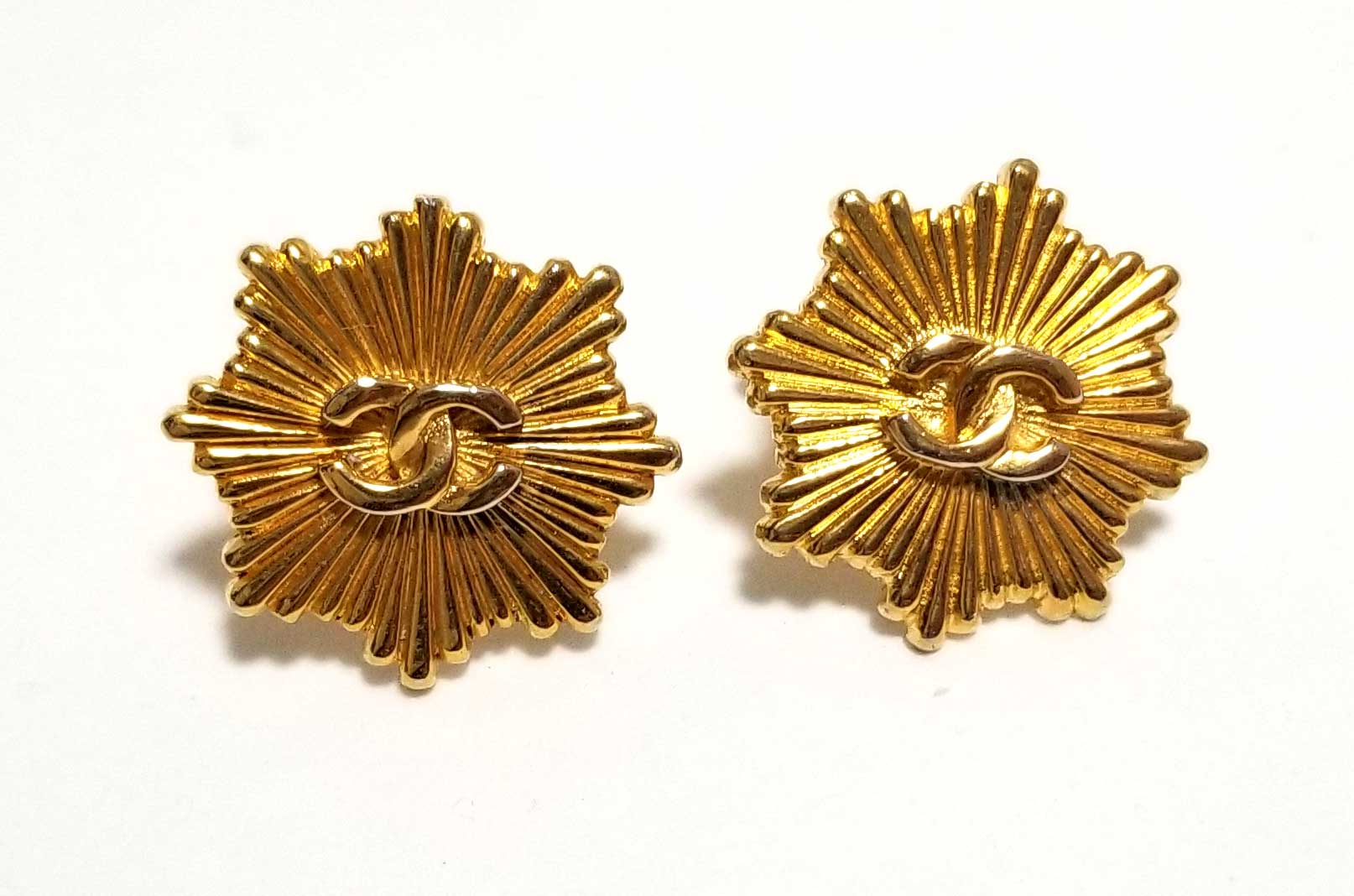 楽天市場】シャネル CHANEL カフスボタン ココマーク ゴールドx