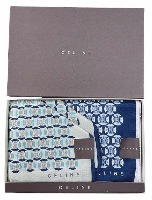 【箱入2点セット】<CELINE>セリーヌ　タオル・ポーチ　セット CELINE - celine セリーヌ ポーチ&タオルハンカチセットの通販