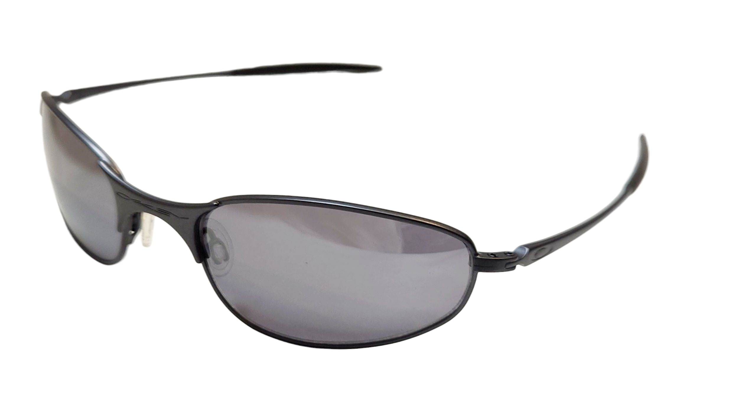 楽天市場】オークリー サングラス イーワイヤー メタルフレーム e‐wire