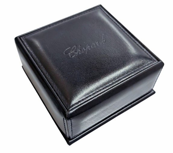 chopard小物入れ Chopard てんとう虫型小物入れ Chopard てんとう虫型