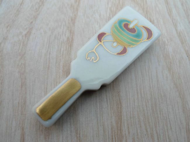 前畑陶器　縁起商店　三段重　羽子板型平皿　羽型箸置き　お祝い　お正月　全13点 前畑陶器縁起商店三段重羽子板型平皿羽型箸置きお祝いお正月全13点