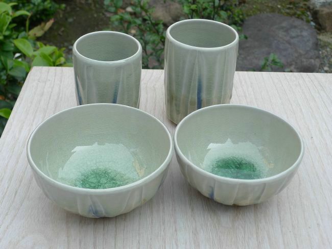 京焼 清水焼 灰釉削ぎ夫婦湯飲みと夫婦茶碗セット 大日