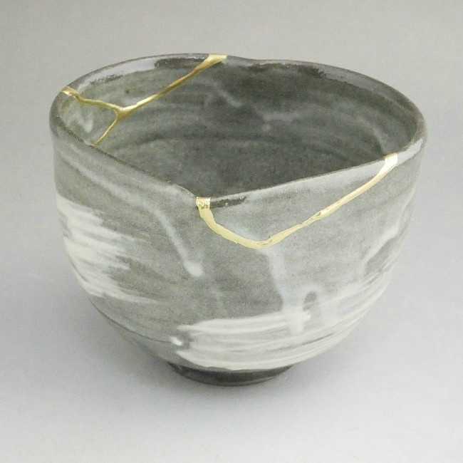 京焼   清水焼 金継紋黒ハート型野点茶碗 良二