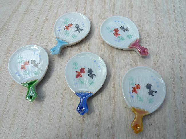 1623円 全品最安値に挑戦 山亀 清水焼 箸置き 金魚 うちわ 5個セット ギフト プレゼント 化粧箱入り 日本製 京焼 はしおき 1623円 全品最安値に挑戦 山亀 清水焼 箸置き 金魚 うちわ 5個セット ギフト プレゼント 化粧箱入り 日本製 京焼 はしおき