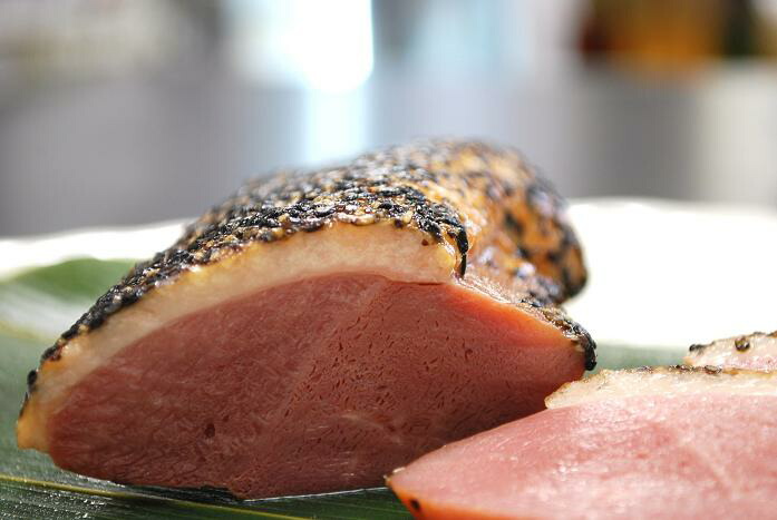 【送料無料】（沖縄・離島は除く）<br>合鴨ロースパストラミ<BR>（２００ｇ×６０枚）<br>送料無料商品でも一部の地域のお客様には送料の負担をお願いしています北海道・九州・沖縄330円宜しくお願いいたします