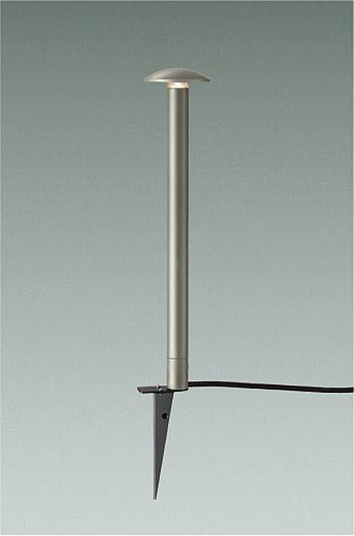 DWP42755Y 大光電機 ガーデンライト 地上高550mm 白熱灯60W相当 電球色 2700K 防雨型 DWP-42755Y|照明デポ
