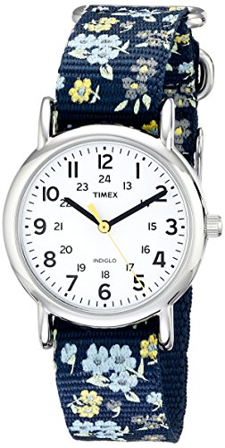 腕時計 タイメックス レディース T2P370 Timex Women T2P370 Weekender 31mm Blue Floral Nylon Slip-Thru Strap Watch腕時計 タイメックス レディース T2P370