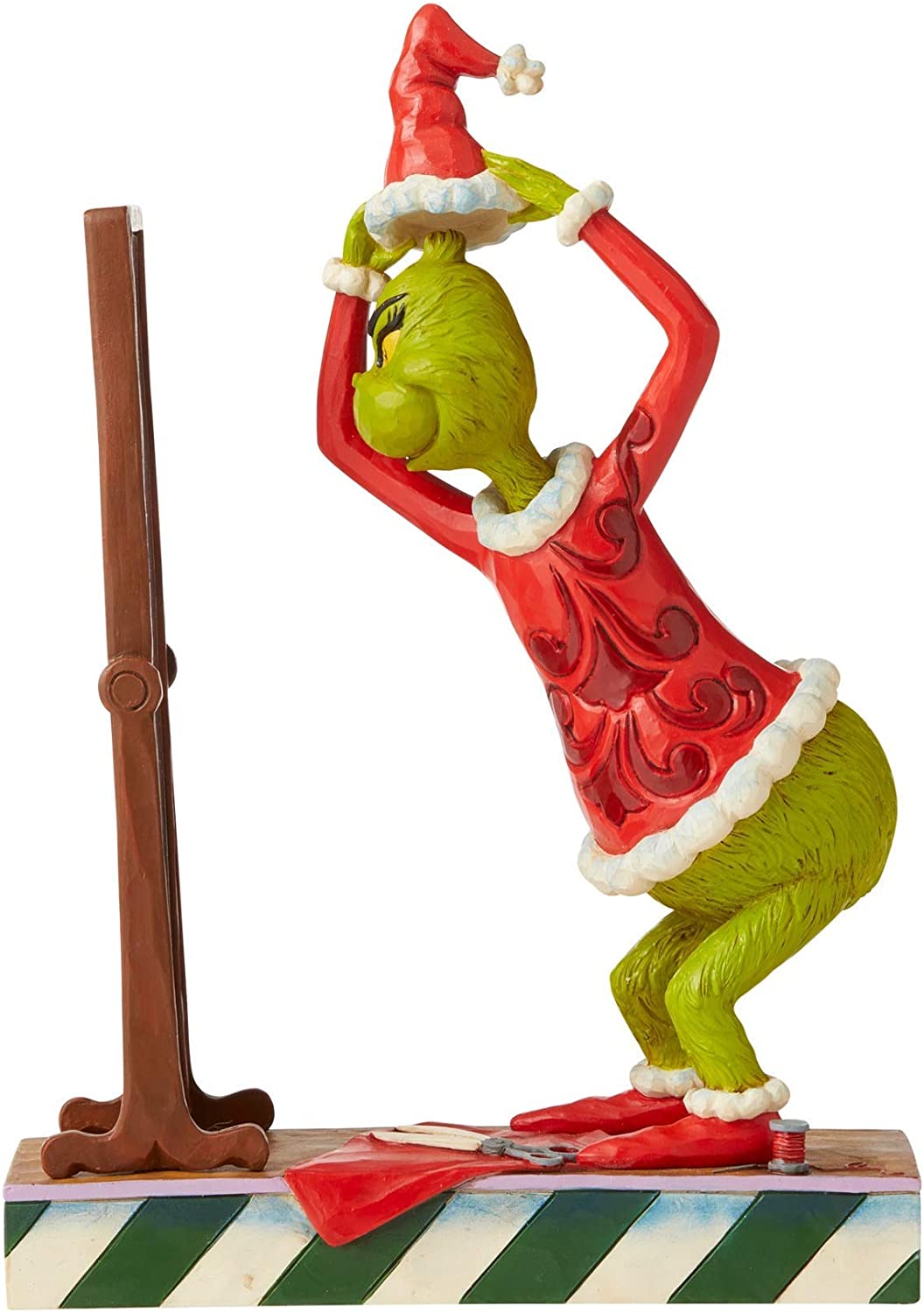 楽天1位 エネスコ Enesco 置物 インテリア 海外モデル アメリカ 送料無料 Enesco Jim Shore The Grinch Dressing In Santa Suit Figurine 8 86 H Multicolorエネスコ Enesco 置物 インテリア 海外モデル アメリカ 日本全国送料無料 Lexusoman Com