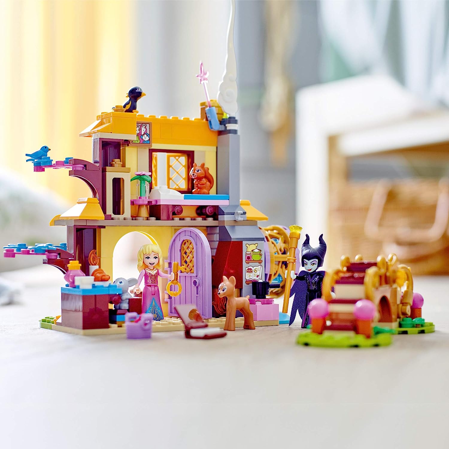 新作モデル レゴ ディズニープリンセス Lego Disney Aurora S Forest Cottage 431 Sleeping Beauty Building Kit For Kids A Fun Holiday Present Or Birthday Gift For Disney Princess Fans New 300 Pieces レゴ ディズニープリンセス 高い素材