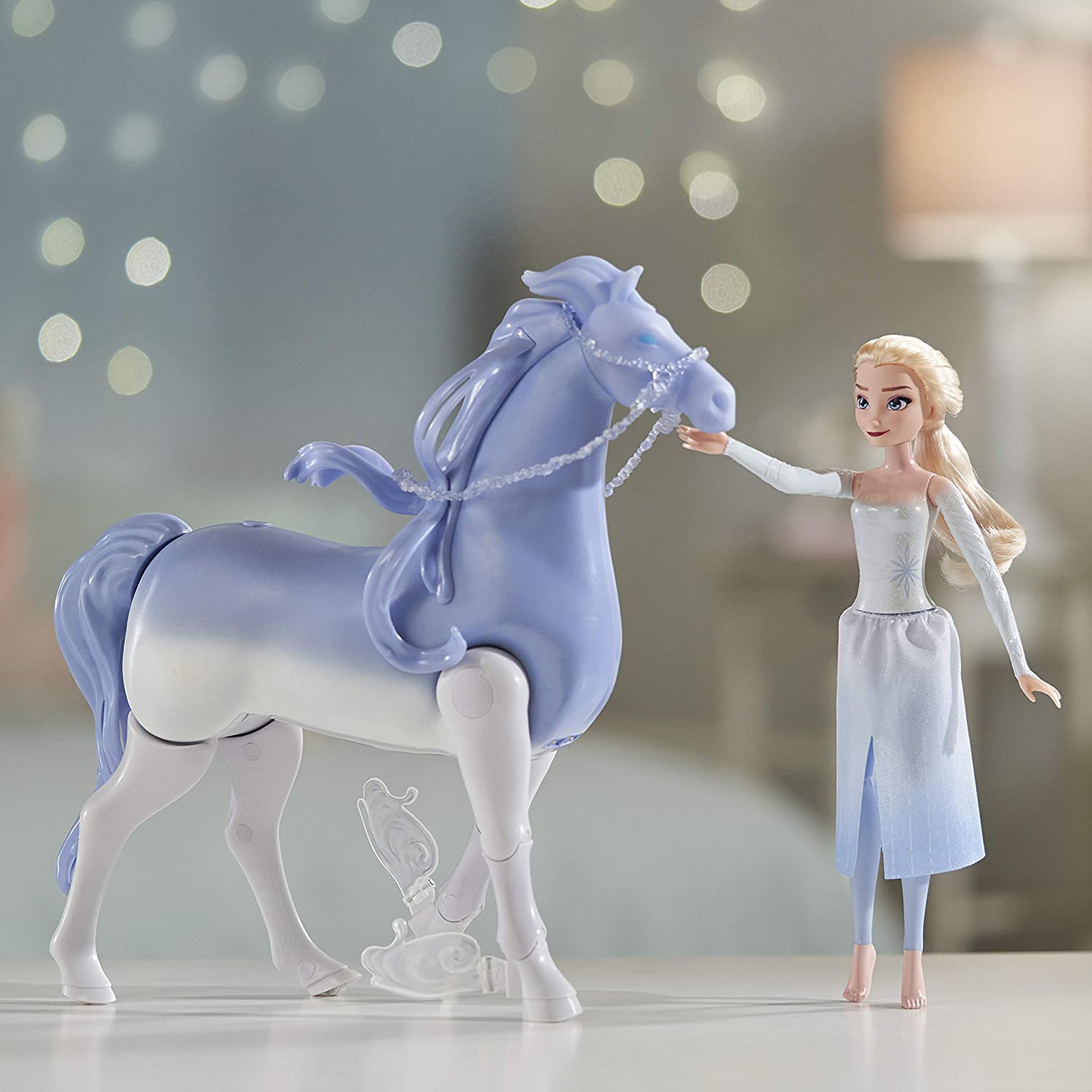 frozen 2 elsa swim and walk nokk