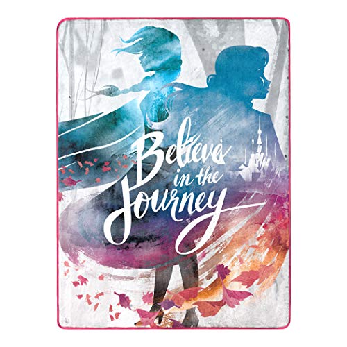 即納特典付き ディズニープリンセス Disney Colorful Journey Oversized Silk Touch Throw Blanket 60 X 80 ディズニープリンセス 人気ブランドを Www Faan Gov Ng