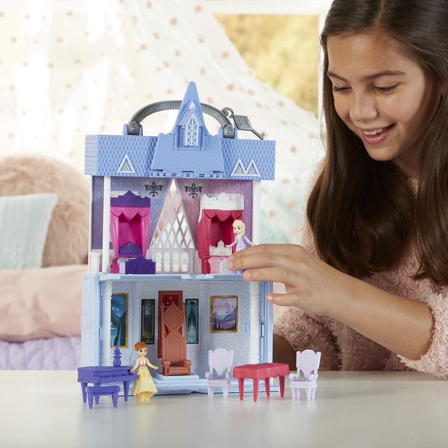 アナと雪の女王 アナ雪 ディズニープリンセス フローズン 送料無料 Disney Frozen Pop Adventures Arendelle Castle Playset With Handle Including Elsa Doll Anna Doll And 7 Accessories Toy Fアナと雪の女王 アナ雪 ディズニープリンセス フローズン Rvcconst Com