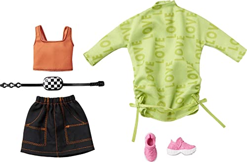 バービー バービー人形 着せ替え 衣装 ドレス Barbie Fashions 2-Pack Clothing Set, 2 Outfits Doll Include Green Sweatshirt Dress, Sleeveless Top & Skirt & 2 Accessoriesバービー バービー人形 着せ替え 衣装 ドレス｜angelica
