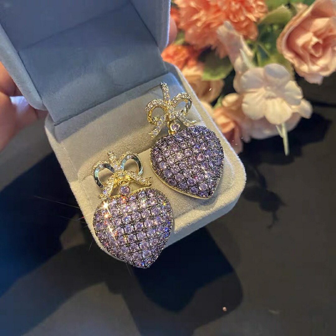 ダイヤピアス ジュエリー 華やかラインストーン キラキラ高級感