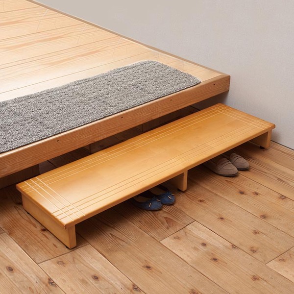 玄関 木製ステップ 玄関収納 踏台 エントランスステップ 下駄箱 シューズボックス ステップ 敬老の日 ふみだい 収納家具 玄関収納 父の日 北欧 段差が苦手な方や高齢者の方に 天板下に靴も収納できる補助台 母の日 木製玄関踏み台 幅1cm ライトブラウン 茶 木目 天然