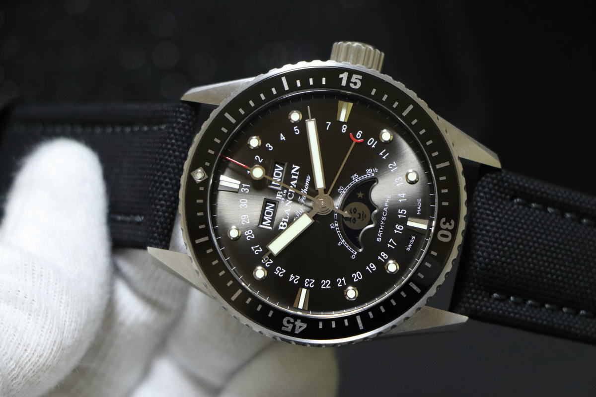 《送料無料/返品可》　BLANCPAIN　ブランパン　フィフティ ファゾムス　バチスカーフ　コンプリートカレンダー　ムーンフェイズ　5054-1110-B52A　メンズ　オートマチック　【中古】【smtb-TD】【saitama】【05P06jul10】【MB-KP】