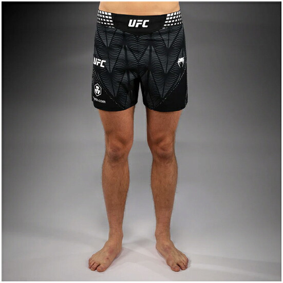 VENUM ヴェナム UFC Zenith by Venum Authentic Fight Night ショートフィットファイトショーツ メンズ - 黒いこと ベナム VNMUFC-00481-108