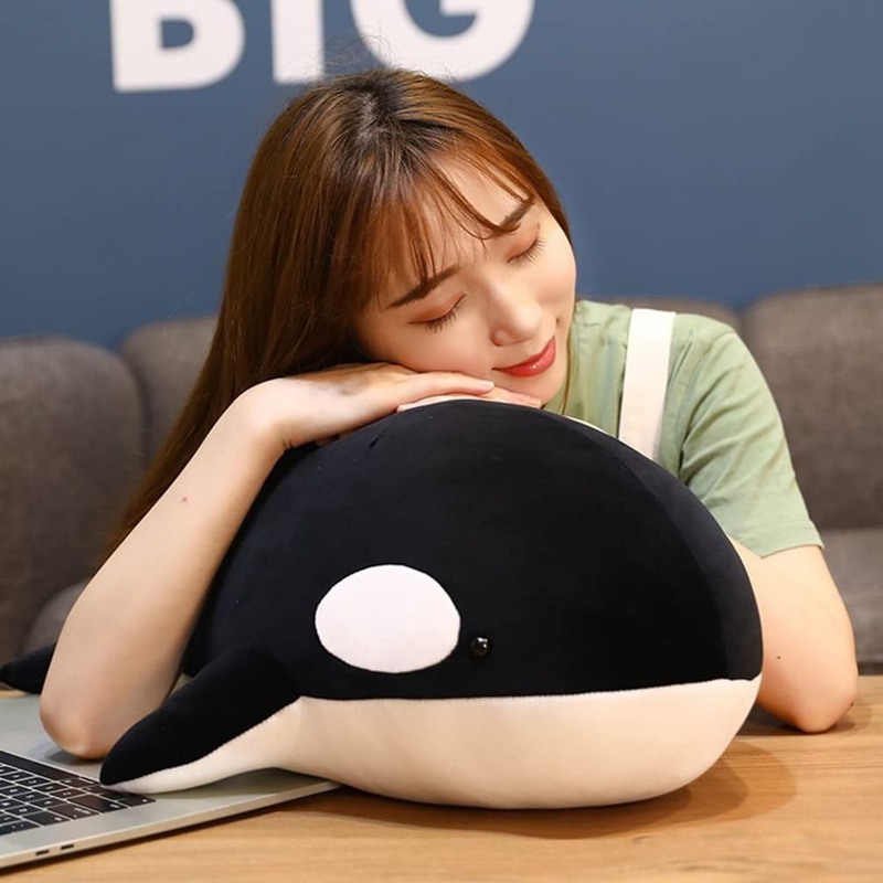 抱き枕 ぬいぐるみ 勇魚 だきまくら ぬいぐるみ 鯨 座布団 60珊 ふわふわ 抱き枕 鯨 大きな抱き枕 高手向かい 愛くるしい 裏枕 毛の荒物ぬいぐるみ 縫いぐるみ 黒いこと 差し上げ物 店飾りつけ ク