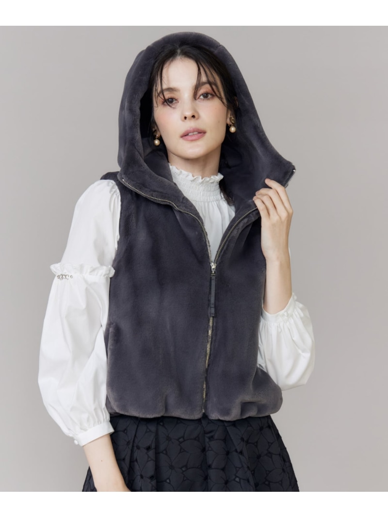 【SALE／10%OFF】《馬鹿でかい大きさ》ふわふわファーフーディジレ《M Maglie le cassetto》 Maglie par ef-de マーリエ ル テープ ジャケット・アウター 上衣・前掛け 白いこと 薄墨色【RBA_E】【貨物輸送無料】[ Fashion]