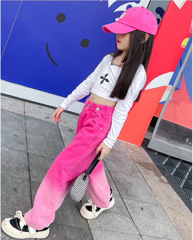 即日出荷 ダンスパンツ デニムパンツ ダンス衣装 キッズ ヒップホップ ジーパン グラデーション 4色お揃い ジャズダンス 女の子 ガールズ 韓国 演出服 応援団 子供服 着痩せ ゆったり カッコイイ 練習着 キッズダンス 衣装 長ズボン 子供 Hiphop 発表会 110 160cm