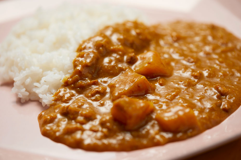 楽天市場 レトルトカレー 桃色吐息ポークのスパイスキーマカレー３食セット 無添加 ご当地カレー 食品 グルメ カレーセット ポークカレー 豚カレー Setre オンラインショップ