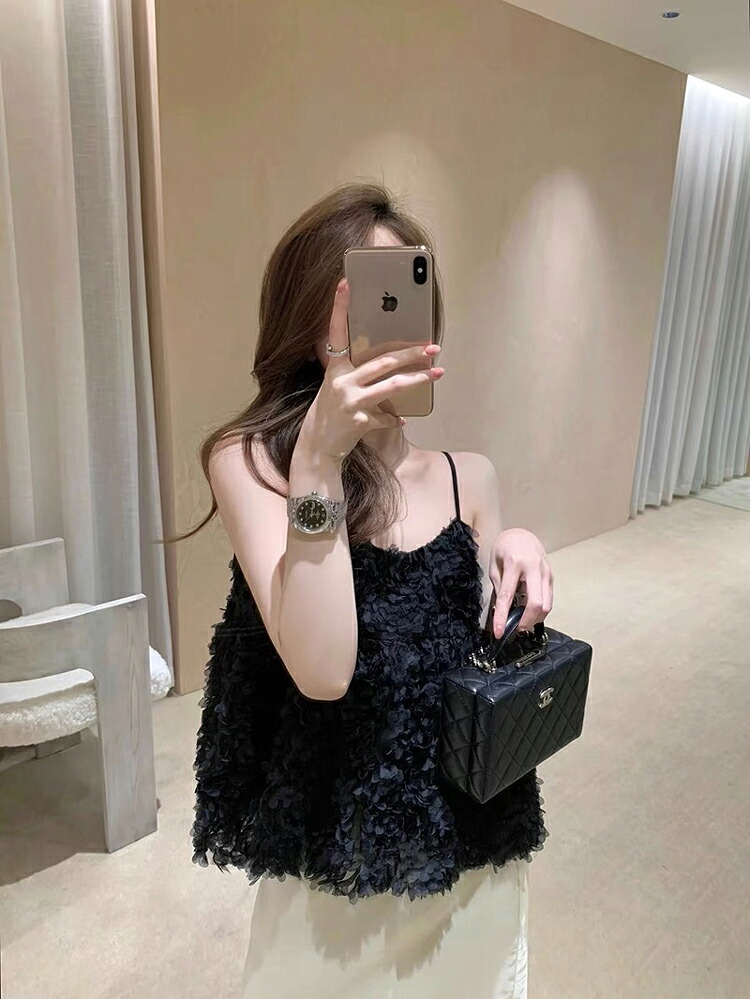 《お得saleクーポンで3231円！》ビスチェ キャミソール チュール ベスト レディース 春 夏 ペプラム トップス 春夏 花柄 立体感 重ね着 キャミ レイヤード 微シアー ショート丈 チュールキャミ ノースリーブ プルオーバー 可愛い 女の子 デート 遊園地