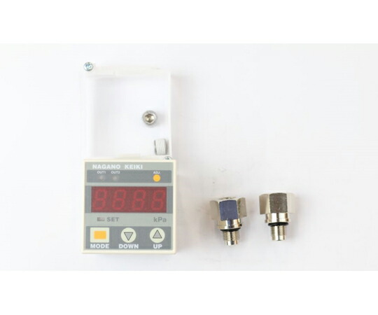 長野計器 デジタル微差圧計 アナログ出力4～20mA DC -50～50Pa 1個 GC6236130P21X0XXXX0