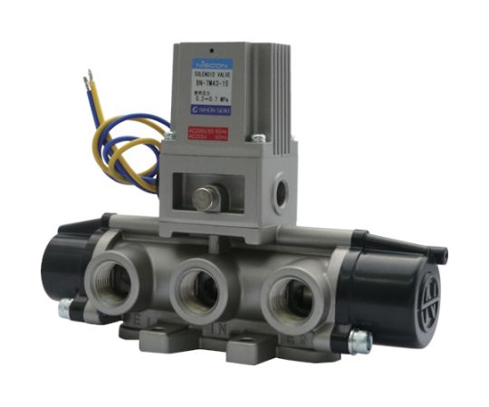 日本精器 4道のり電磁弁15AAC200V7Mつづき物シングル BN-7M43-15-E200 1台