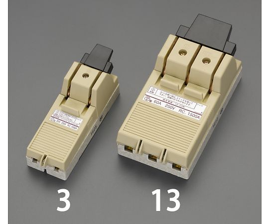 エスコ 100A/3極 カバースイッチ(爪付ﾋｭｰｽﾞ用) 1個 EA940NR-14