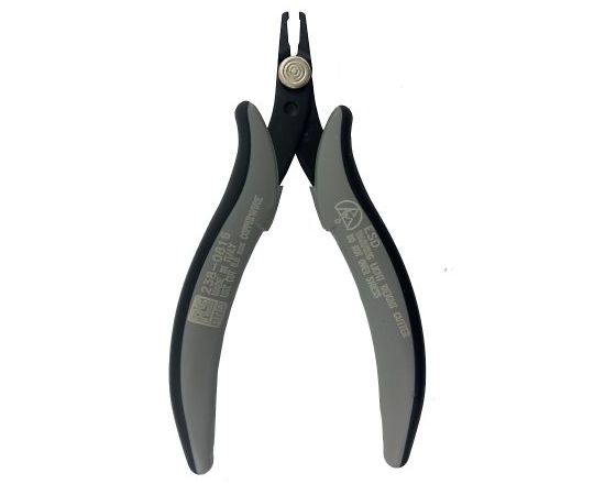 RS PRO ニッパー 総べて長さ：132 粍 最高限度切りおとす電気容量：0.64粍 1個 238-0816 治療機器-その他