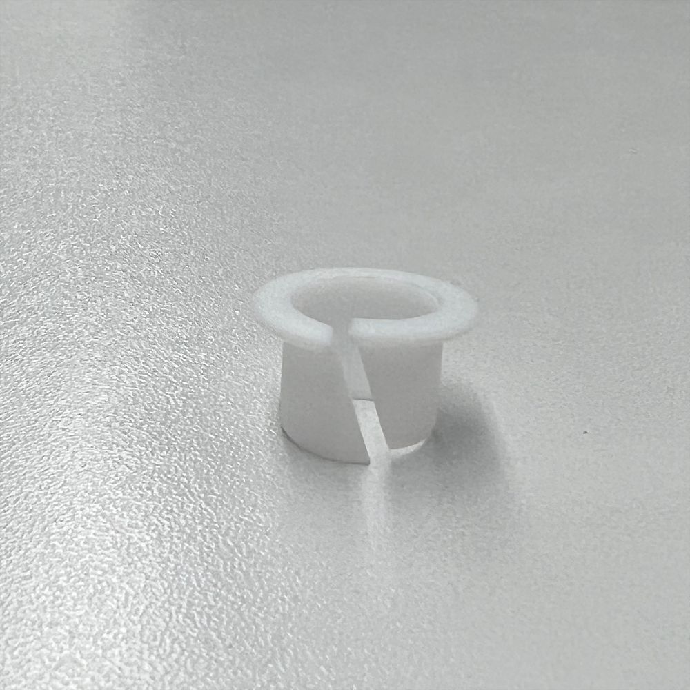 IKA ホモジナイザー交換用パーツ Bushing 1個 0001889800