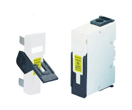 Cooper　Bussmann レール取り付けヒューズホルダ　32A　660V　ac CM32FCW 1個