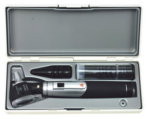 HEINE ﾐﾆ3000LED F.O.耳鏡ｾｯﾄ 2.5V 単3×2 D885.20.021 入数：1 44,938円