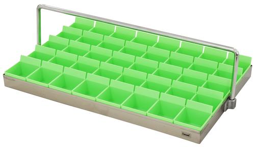 【メーカー直送】投薬ﾄﾚｰ ｽﾃﾝﾚｽ製 40人用 ﾊﾝｶﾞｰ式 ｸﾞﾘｰﾝ駒付 ST-40GH 入数：1【代引不可】