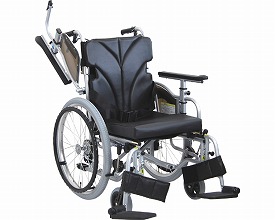 【送料無料】自走ＫＺ２０　座幅４２ｃｍ　前座高４０　ＢＫ　【非課税】