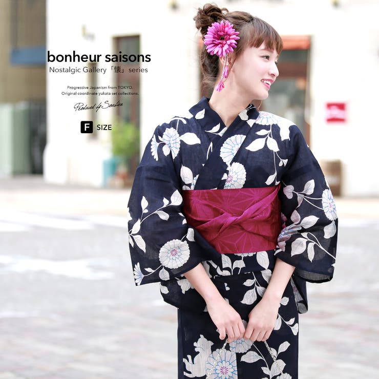 SOUBIEN 浴衣 3点セット（浴衣/半幅帯/下駄） bonheur saisons 濃紺色 ネイビー 生成色 赤紫 菊 キク 花 猫 ネコ ねこ レトロ 綿麻 夏祭り 花火大会 浴衣セット ゆかた 女性 レディース フリーサイズ【レトロ】【大正】【レ